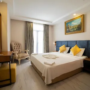 Sirena & Aparthotel